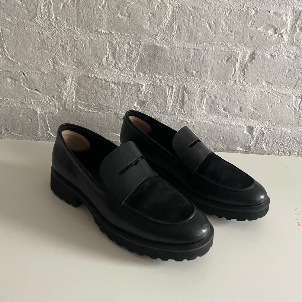 Cole Haan Black Leather + Suede Loafers Size 7
